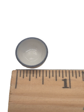 Load image into Gallery viewer, James Clark – Small Bowl w/ Leaf  Design
