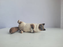 Load image into Gallery viewer, Himalayan Cat Laying on Side – by Karl Blindheim
