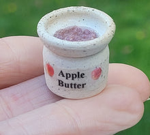 Load image into Gallery viewer, Apple Butter in Crock with Label
