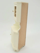 Load image into Gallery viewer, Dollhouse Miniature ~ 1/2&quot; Scale, Cream-Colored Corner Cabinet
