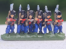 Load image into Gallery viewer, British Soldier Statue
