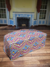 Load image into Gallery viewer, 2pc Lotus Pattern Living Room Set
