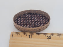 Load image into Gallery viewer, Al Chandronnait – Pet Bed with Basket
