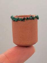 Load image into Gallery viewer, Dollhouse Miniature ~ 1:12 Scale, Various Terracotta Pots 4pc
