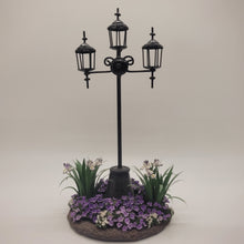 Load image into Gallery viewer, Light Post with Iris &amp; Impatiens
