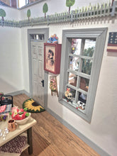 Load image into Gallery viewer, One Room Roombox with Front Porch and Gardening/Potting Area
