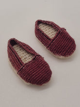 Load image into Gallery viewer, Dollhouse Miniature ~ 1:12 Scale, Red Fabric Shoes
