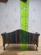 Load image into Gallery viewer, ☆ SALE ☆ Floral Green &amp; Multi-Patterned Couch
