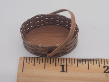 Load image into Gallery viewer, Al Chandronnait – Oval Woven Basket with Moving Handle
