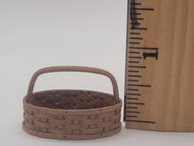 Load image into Gallery viewer, Al Chandronnait – Oval Woven Brown Basket with Handle Bar
