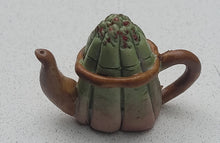 Load image into Gallery viewer, Teapot made of Clay
