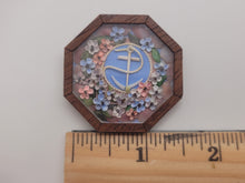 Load image into Gallery viewer, 1½&quot; Sailor&#39;s Valentine with Anchor &amp; Florals – by Pam Friend

