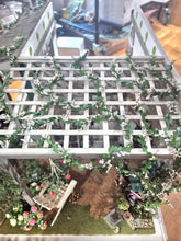 Load image into Gallery viewer, One Room Roombox with Front Porch and Gardening/Potting Area
