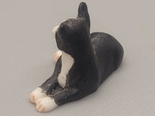 Load image into Gallery viewer, Black &amp; White Cat Laying Down - made of Resin
