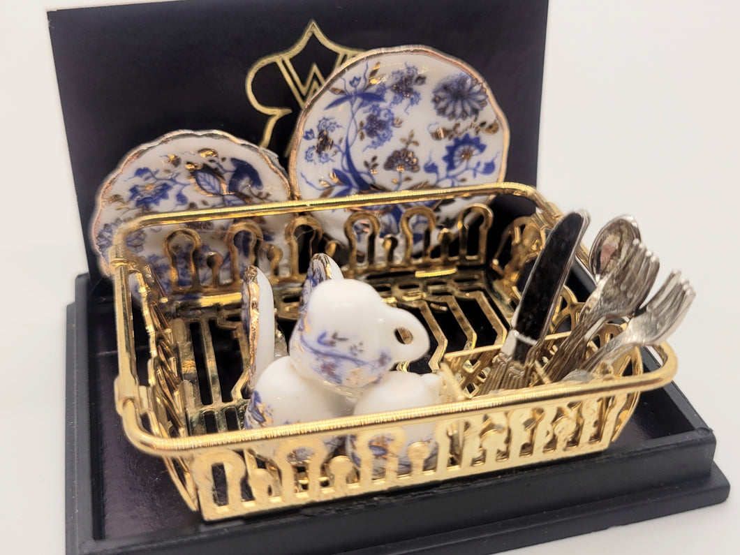 Dollhouse Miniature ~ 1:12 Scale, Golden Dish-Drying Rack with Blue Onion Dishware, by Reutter Porcelain