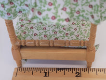 Load image into Gallery viewer, Dollhouse Miniature ~ 1:24 Scale, Handmade 5 Piece Oak Bedroom Set
