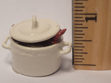 Load image into Gallery viewer, Lobsters in Pot with Lemon
