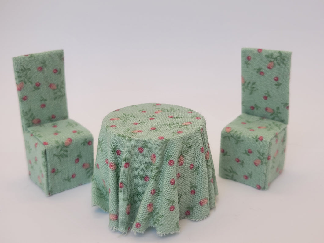 Dollhouse Miniature ~ 1:24 Scale, Teal Floral Fabric Table and Chair 3pc Set