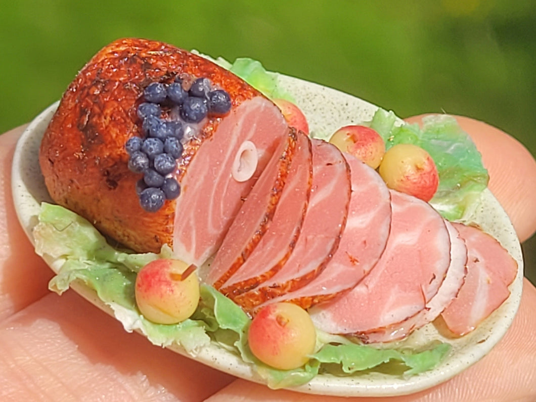 Janet Uyetake – Sliced Ham with Garnish