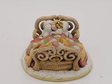 Load image into Gallery viewer, Olszewski Walt Disney Storytime – Goldilocks 3 Piece Set
