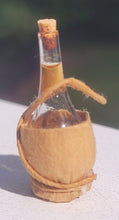 Load image into Gallery viewer, Chianti Glass Bottle with Liquid

