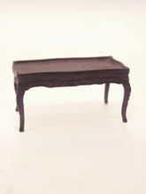Load image into Gallery viewer, Dollhouse Miniature ~ 1:24 Scale, Bespaq Coffee Table
