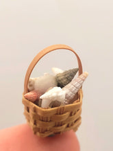 Load image into Gallery viewer, Dollhouse Miniature ~ 1:24 Scale, 2pc Set Shell Basket and  Wooden Crab Trap
