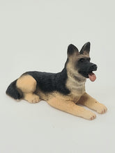 Load image into Gallery viewer, Dollhouse Miniature ~ 1/2&quot; Scale, German Shepherd Dog
