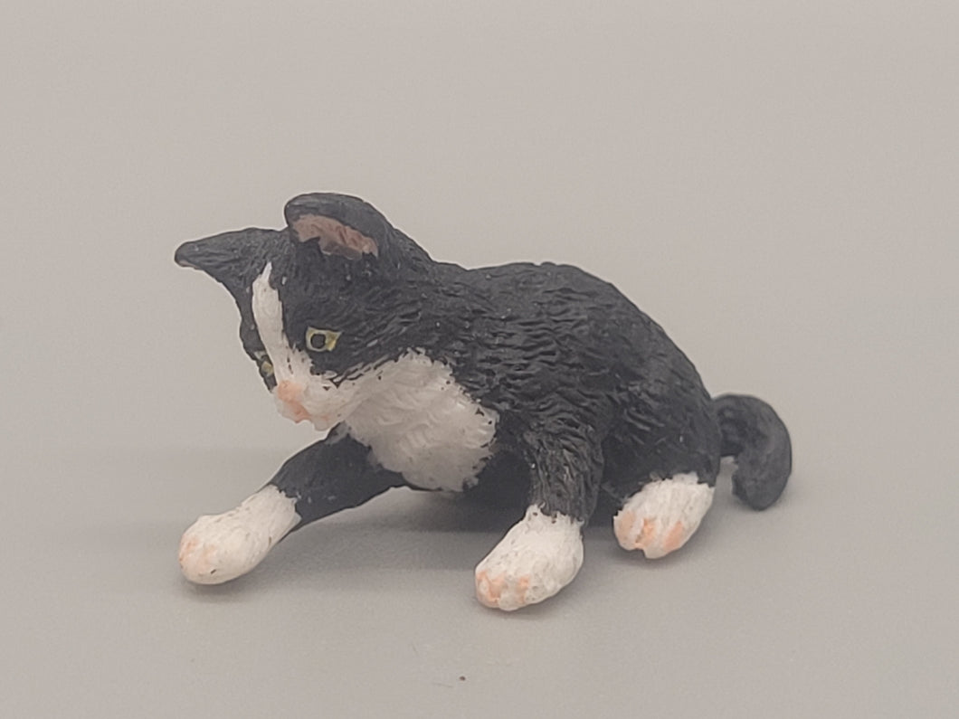Resin Tuxedo Kitten