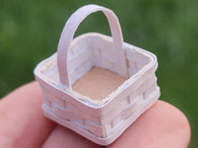 Load image into Gallery viewer, Al Chandronnait – White Square Basket with Handle
