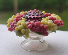Load image into Gallery viewer, Victorian Jello Mould with Frosted Grapes
