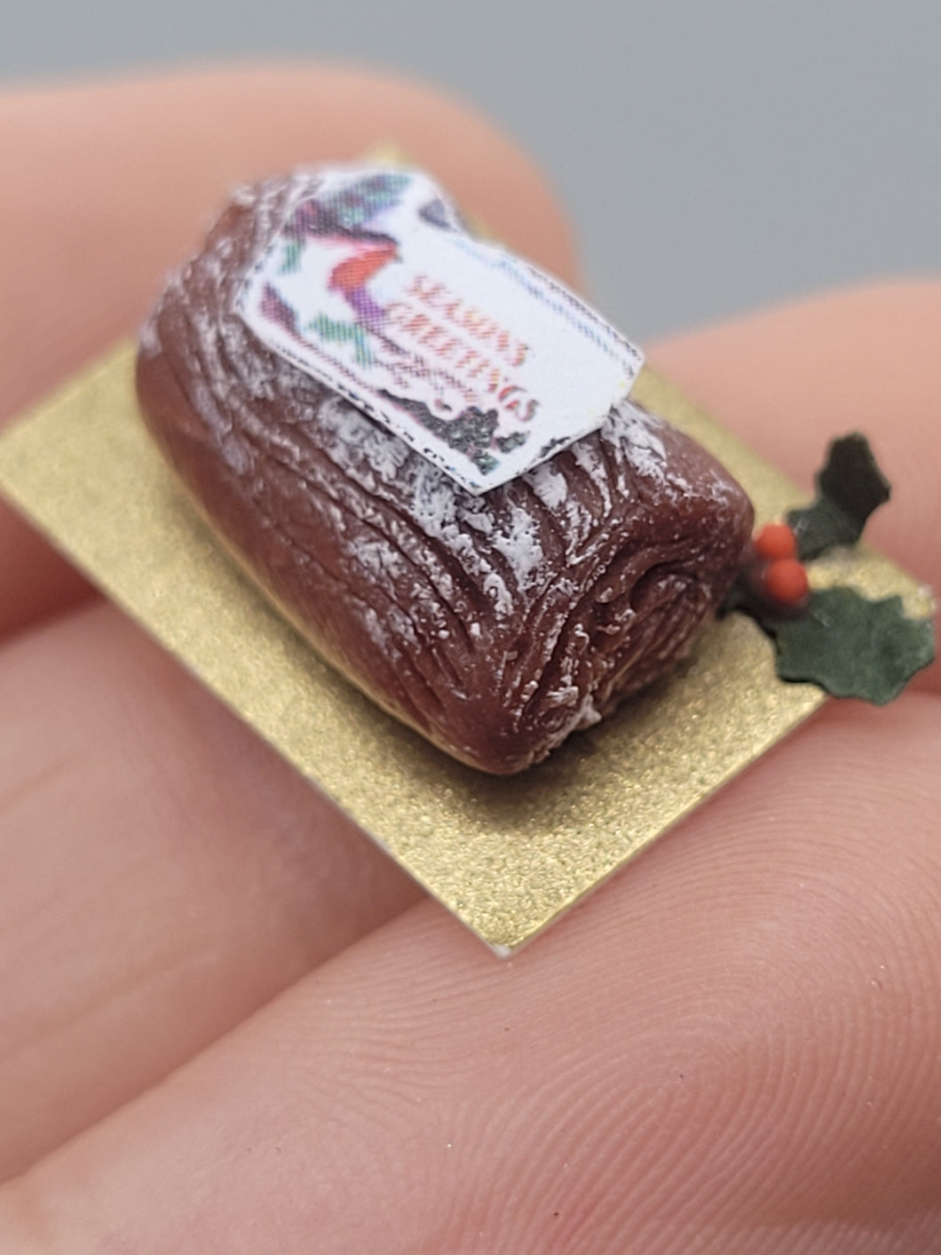 Dollhouse Miniature ~ 'Season's Greetings' Yule Log
