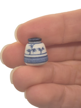 Load image into Gallery viewer, James Clark Pottery - Little Pot w/ No Lid Blue Design
