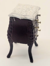 Load image into Gallery viewer, Dollhouse Miniature ~ 1:24 Scale, Bespaq Side Table with Faux Marble Top
