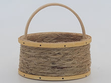 Load image into Gallery viewer, Al Chandronnait – Round Rope Basket with Wooden Handle
