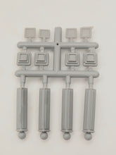 Load image into Gallery viewer, Dollhouse Miniature ~ 1/4&quot; Scale, Square Newel by Grandt Line #3537
