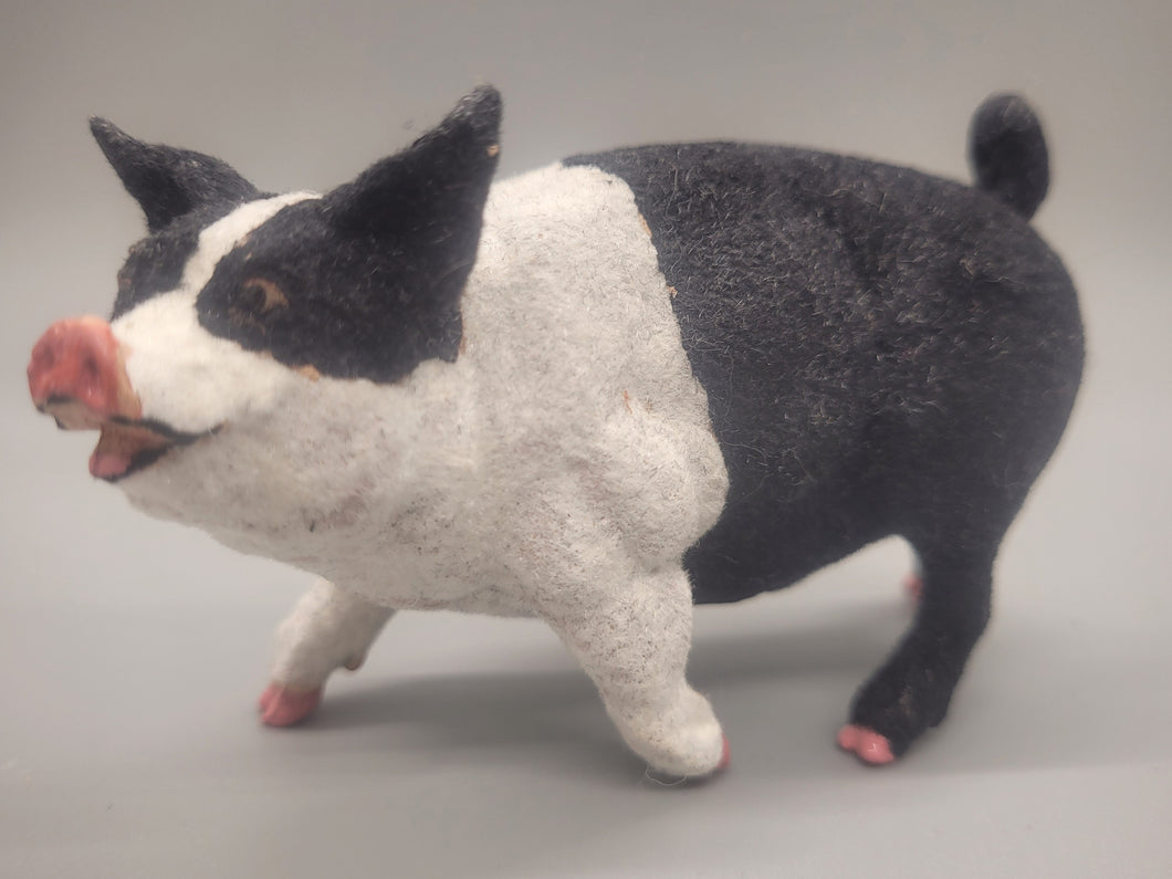 Black and White Flocked Hog