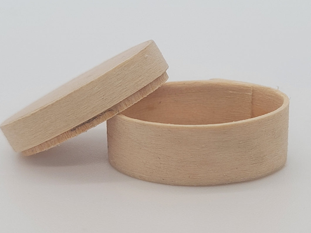 Al Chandronnait – Small Wooden Shaker Box with Removable Lid