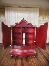 Load image into Gallery viewer, JBM Mahogany Dutch Baby House
