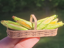 Load image into Gallery viewer, Corn in Al Chandronnait Basket
