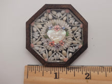Load image into Gallery viewer, 2&quot; Sailor&#39;s Valentine - Flowers Surrounding Center Heart with Assorted Shells – by Pam Friend
