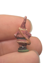 Load image into Gallery viewer, Sue Sherrill – Vintage Porcelain Santa Figurine
