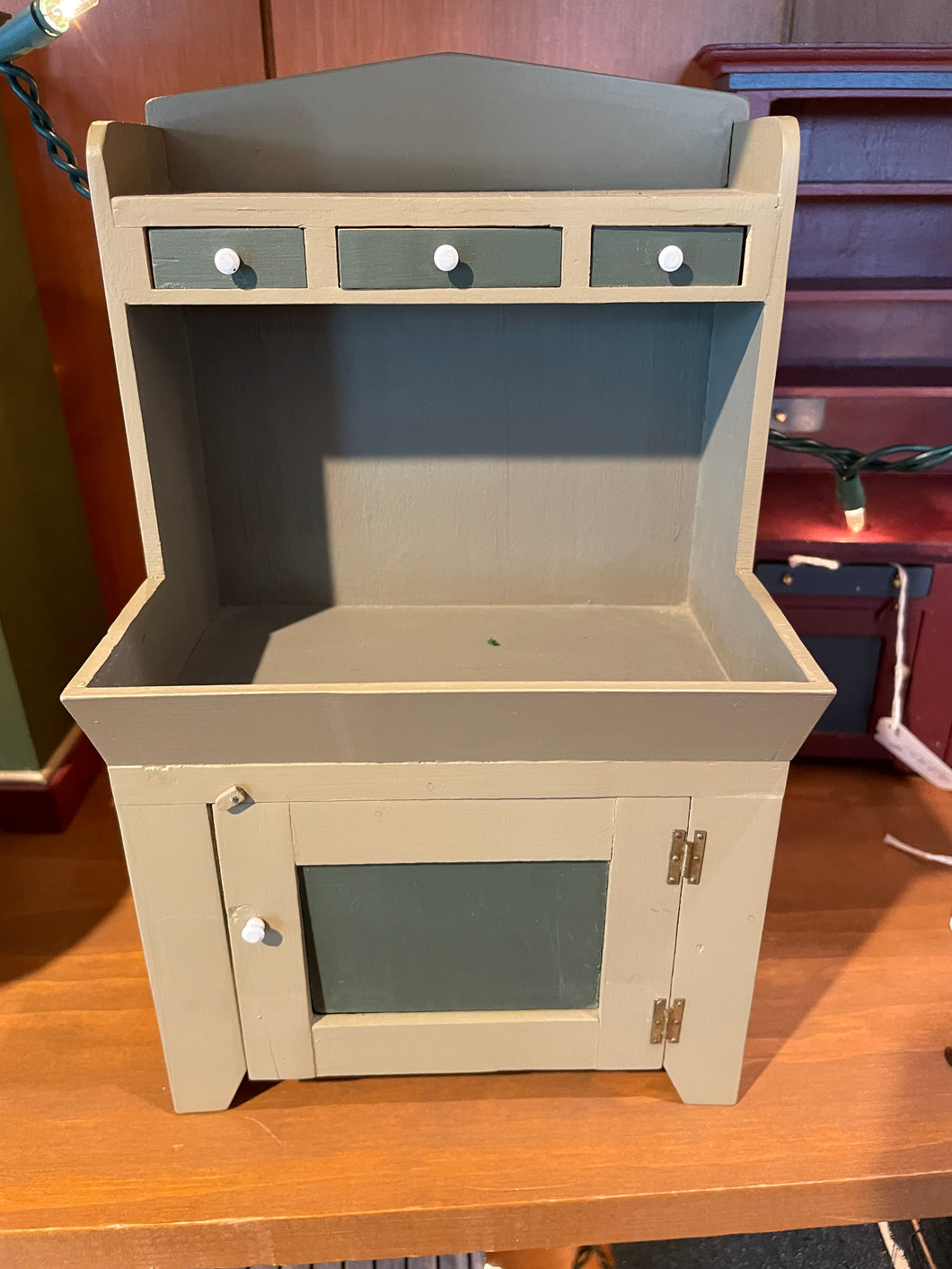 Hitty Scale 3 Drawer Dry Sink By Roy Bubbenmoyer